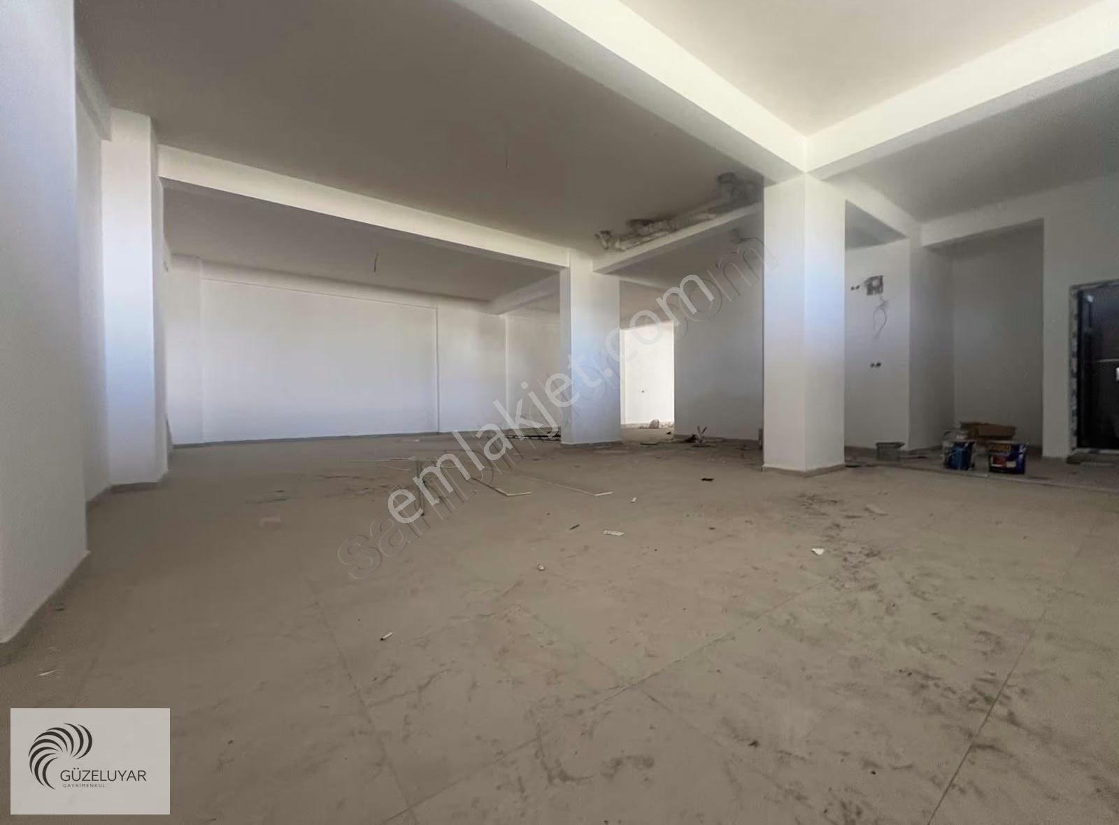 Bergama Atatürk Mahallesinde Kiralık İşyeri Dükkan - Görsel 6