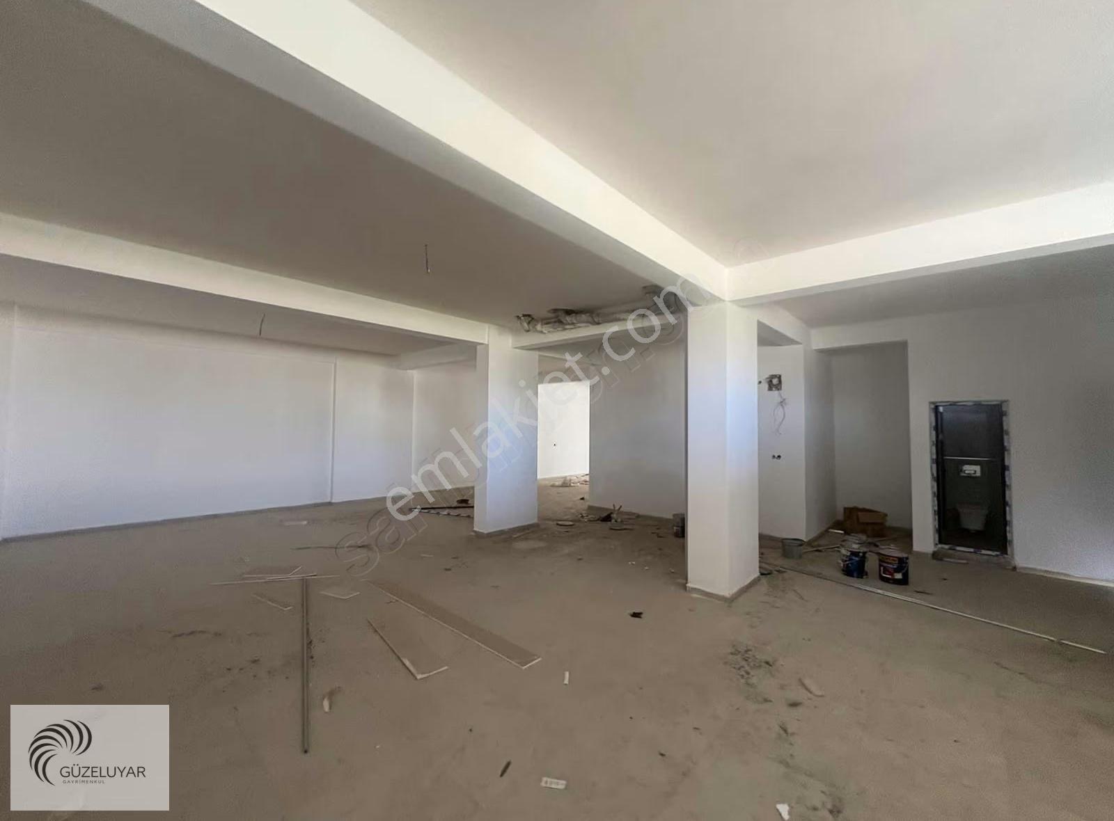 Bergama Atatürk Mahallesinde Kiralık İşyeri Dükkan - Görsel 3