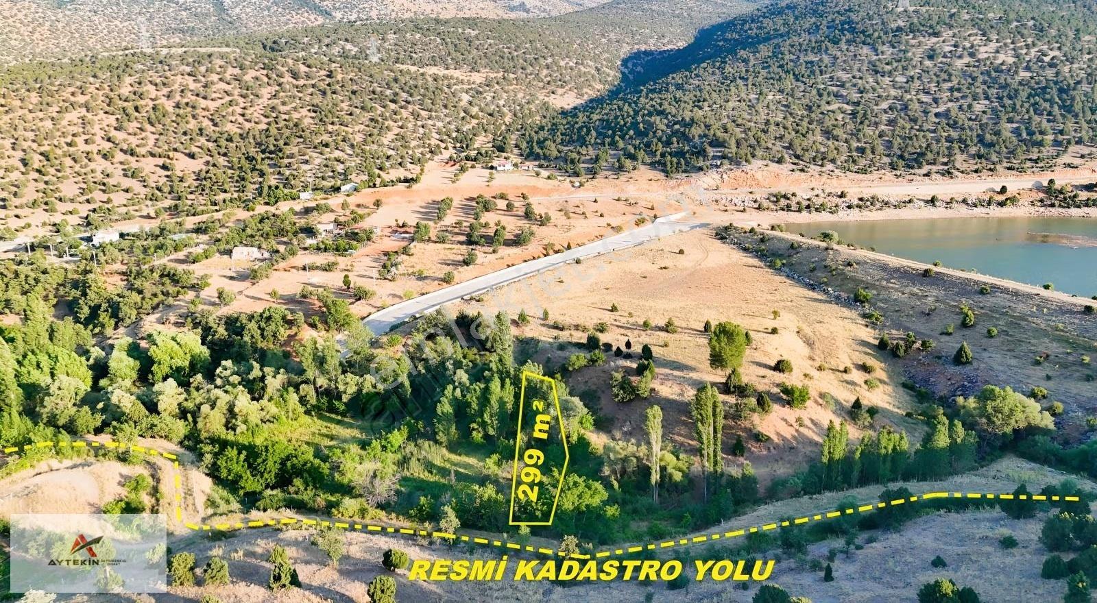 Akören Kayasu Mahallesinde Yola Sıfır 299 M² Müstakil Bahçe - Görsel 3
