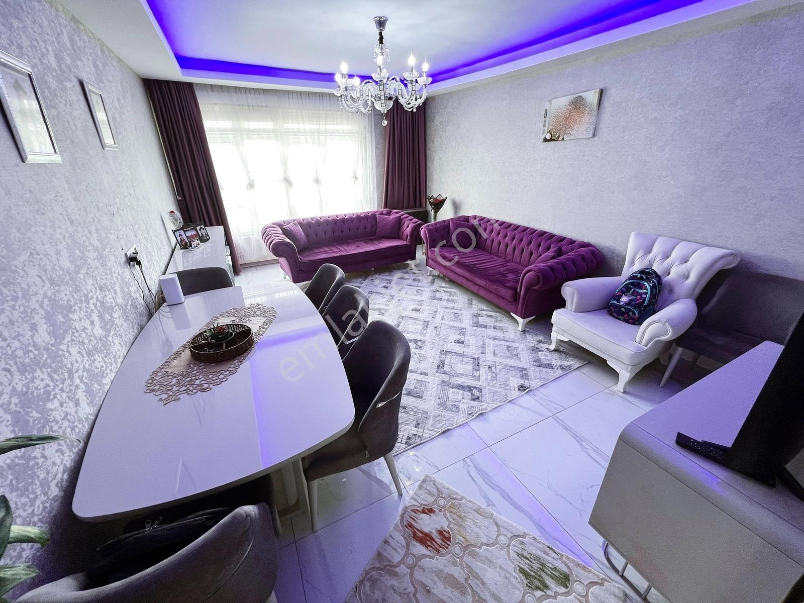 Agen'den Yeni Adliye Karşısı Metroya Yakın Arakat Manzaralı 3+1 - Görsel 18