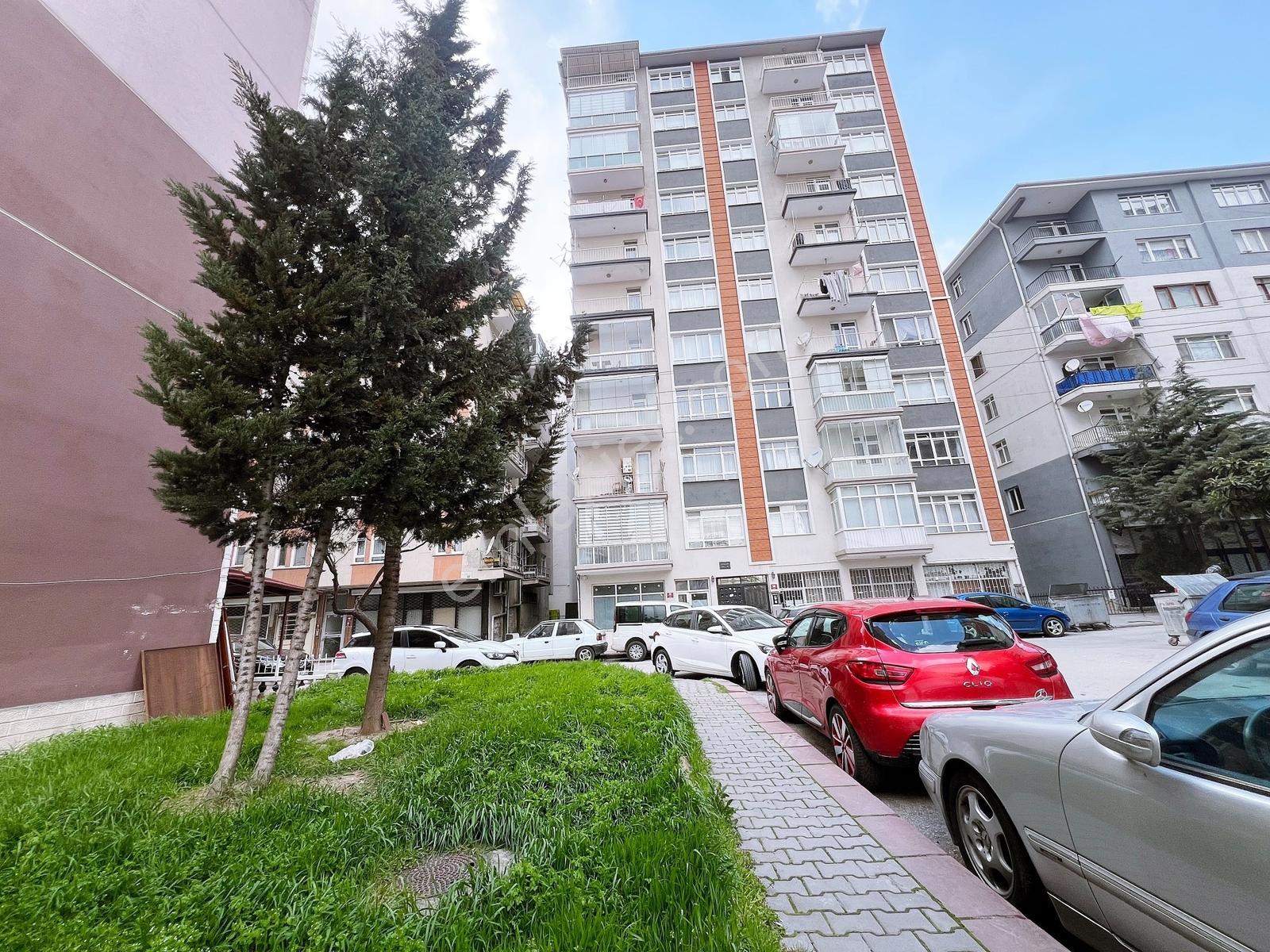 Agen'den Yeni Adliye Karşısı Metroya Yakın Arakat Manzaralı 3+1 - Görsel 42
