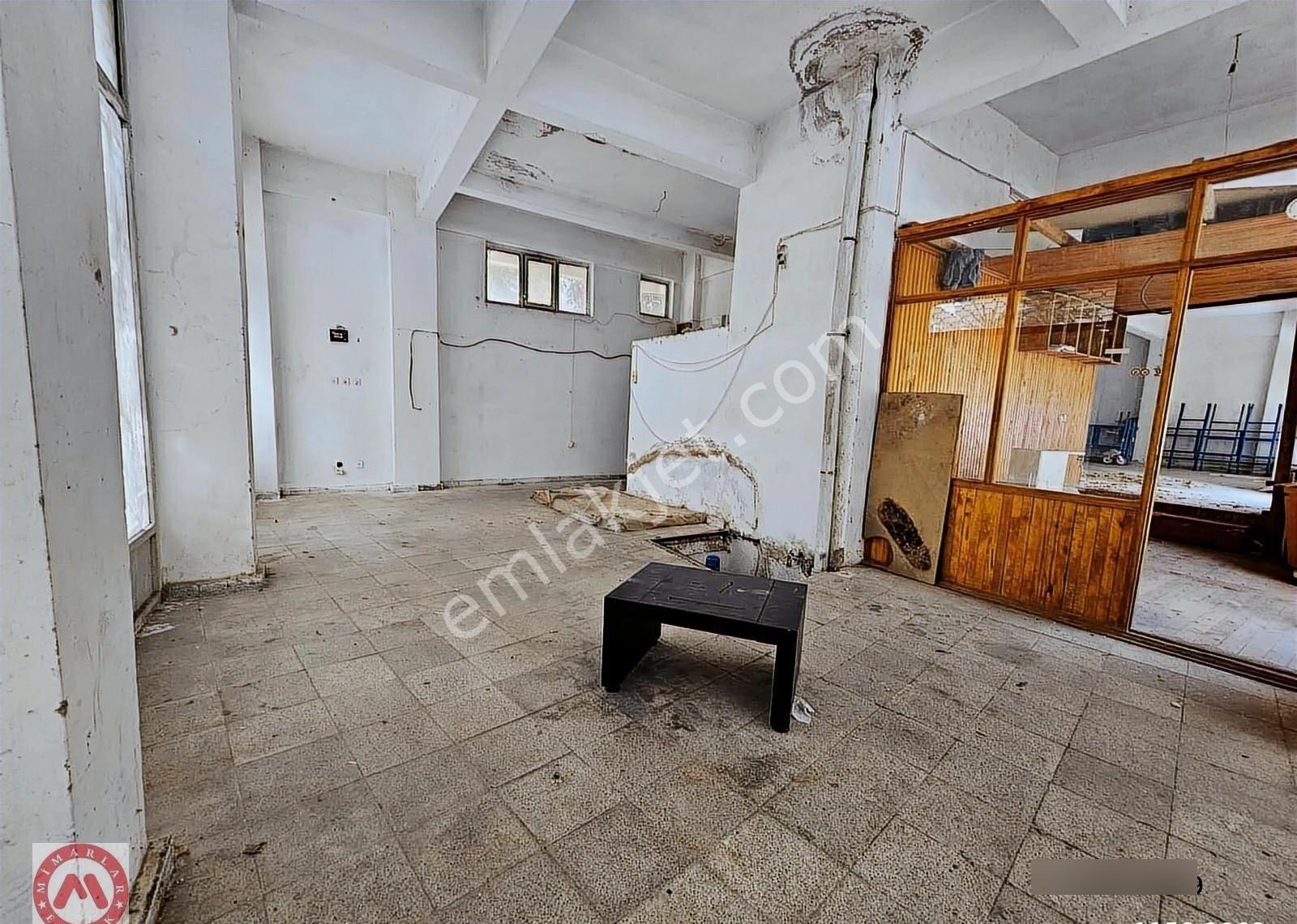 Küçükyalı Altıntepede Minibüs Yoluna Çok Yakın 190 M2 Boş Dükkan - Görsel 8