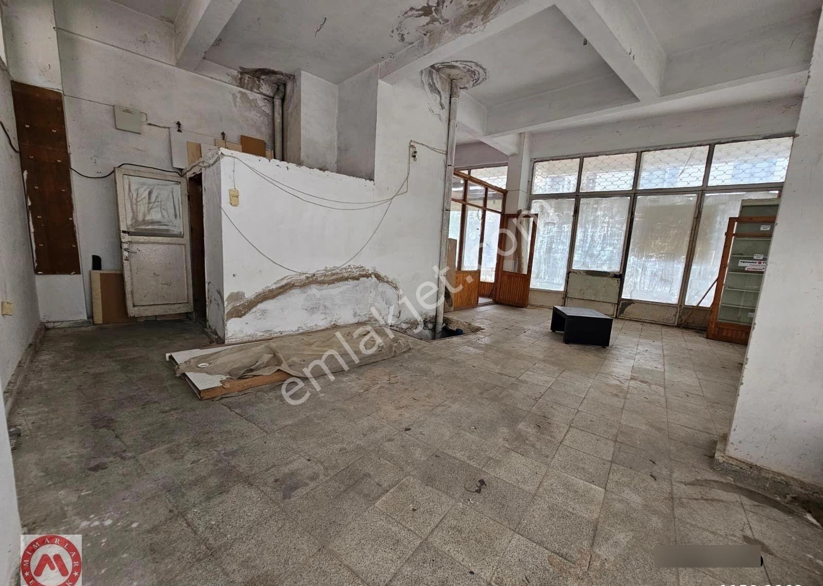 Küçükyalı Altıntepede Minibüs Yoluna Çok Yakın 190 M2 Boş Dükkan - Görsel 35