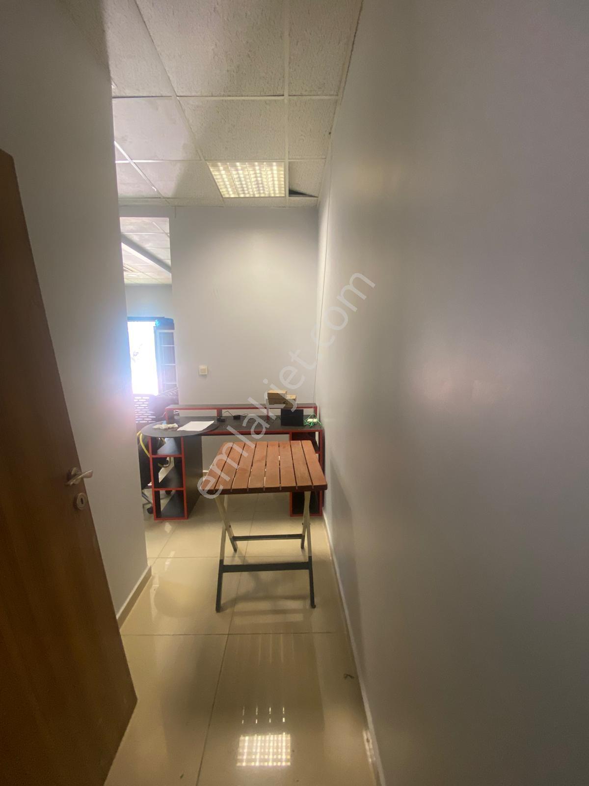 Chn Group Gayrimenkul'den Kiralık Ticari Dükkan - Görsel 12