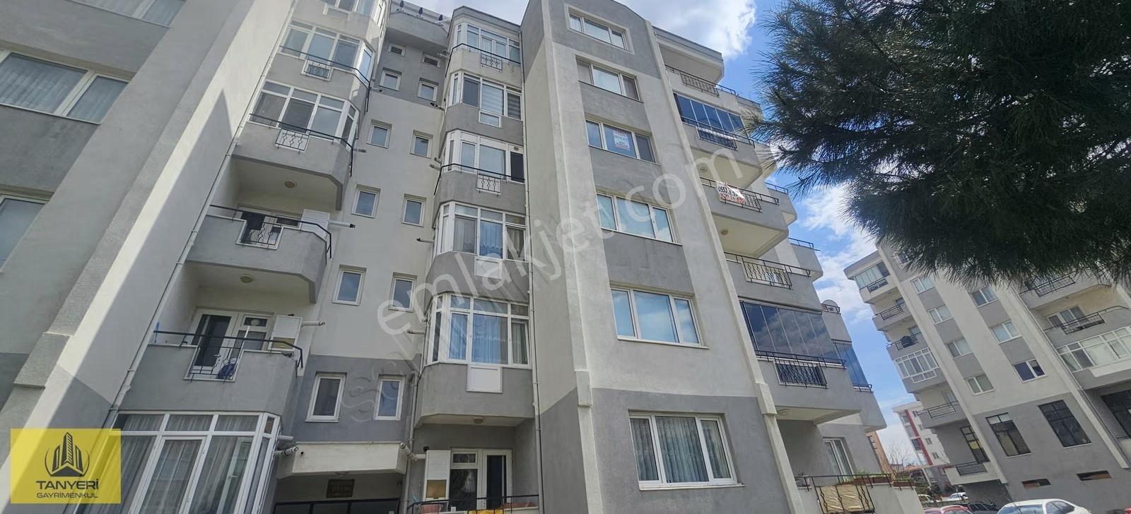 Esenler Mahallesinde Site İçinde Satılık 3+1 Daire - Görsel 3