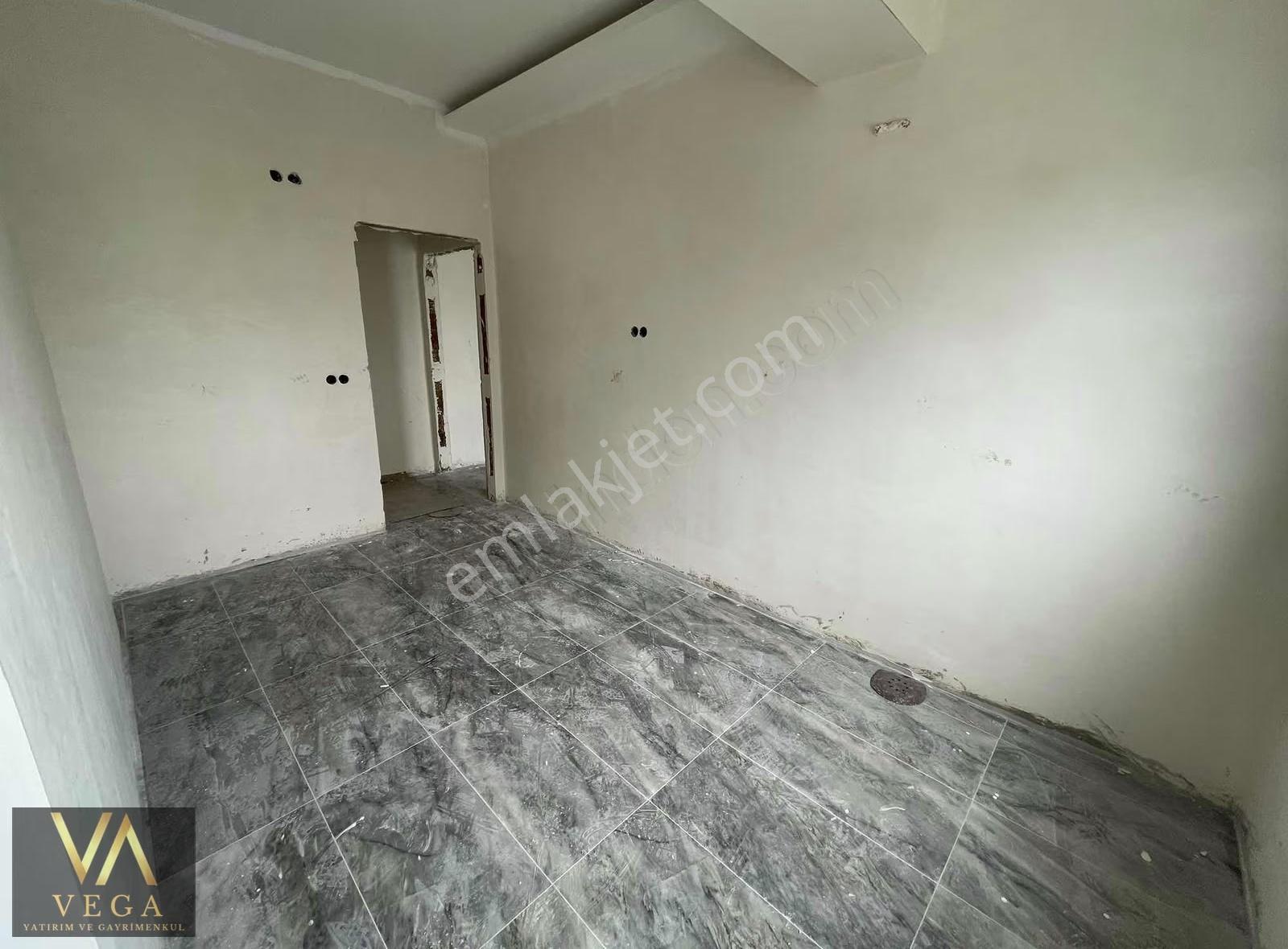 Güzelyurt Mahallesi'nde Site İçi Satılık Sıfır 2+1 95m2 Arakat - Görsel 9