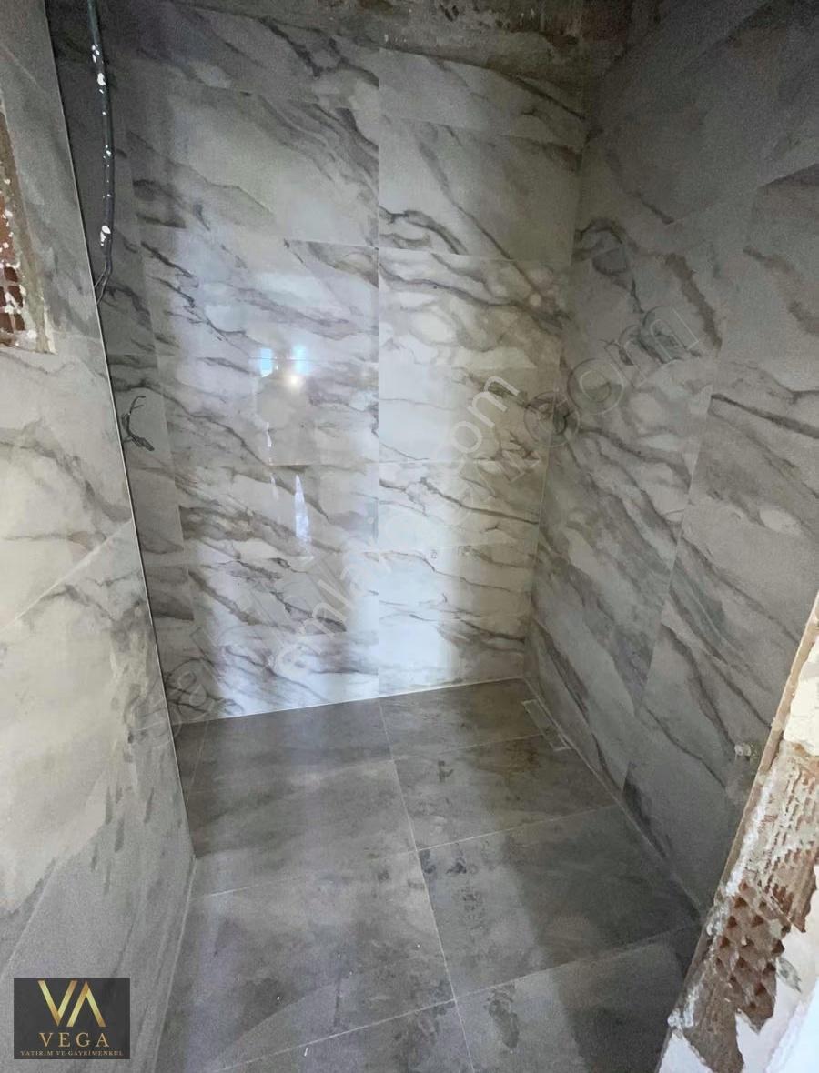Güzelyurt Mahallesi'nde Site İçi Satılık Sıfır 2+1 95m2 Arakat - Görsel 25