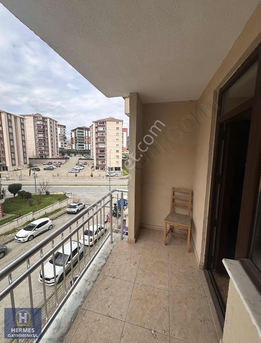 Gündüz Platiniumdan Kiralık Doğalgaz Dahil Balkonlu 1+0 Daire