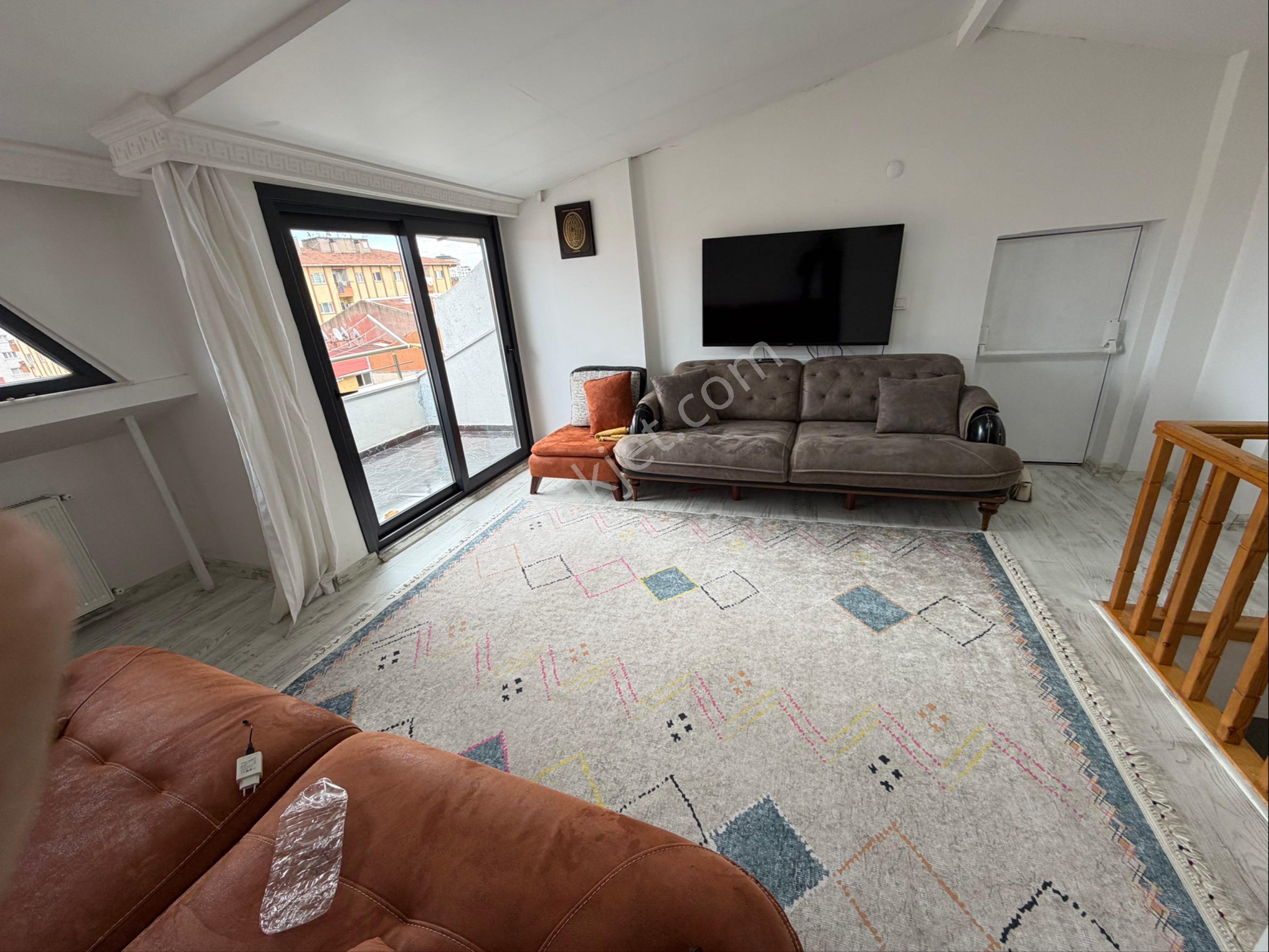 Remaxtan Üst Katı Yüksek Tavanlı, Kullanışlı Ferah Dubleks Daire - Görsel 31