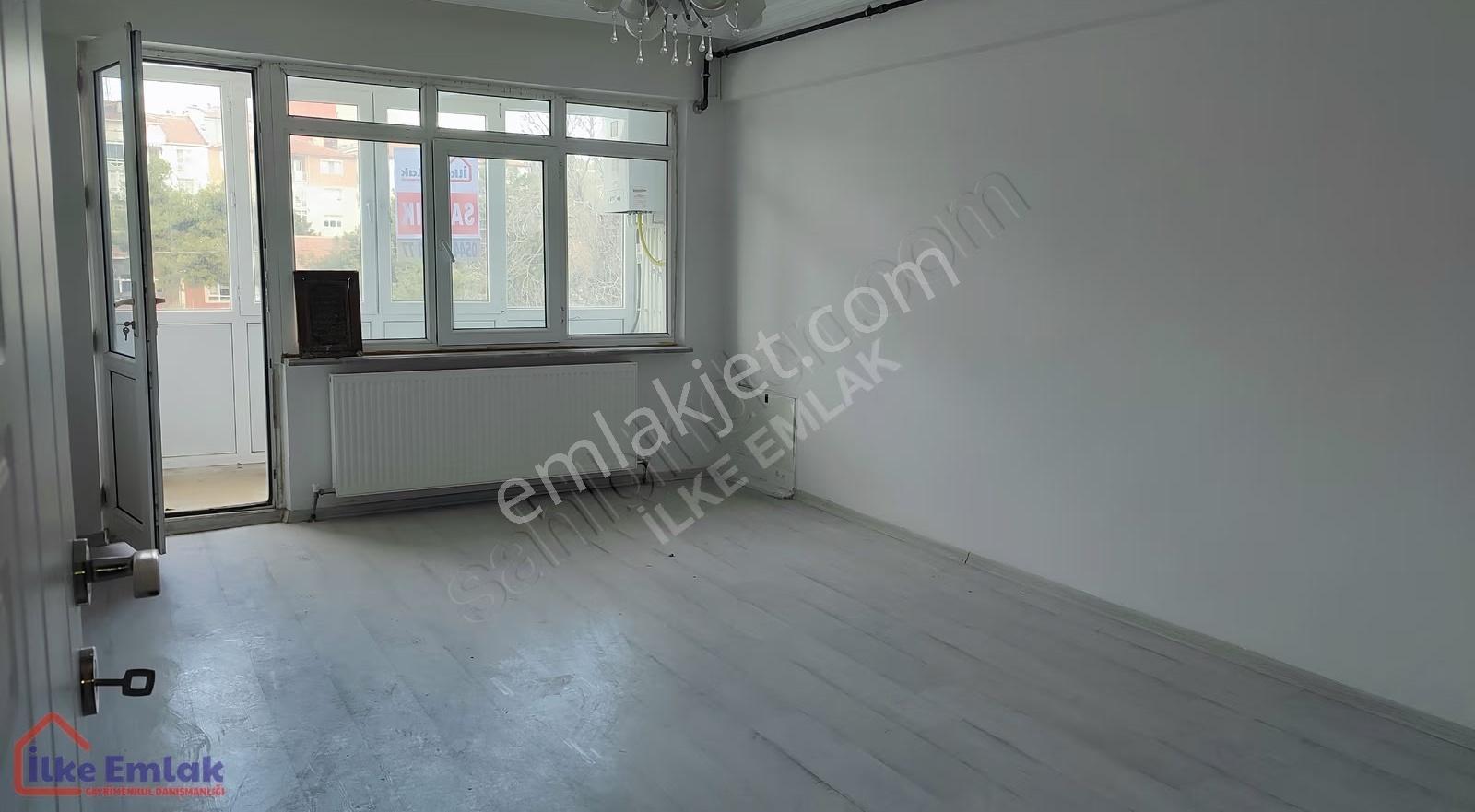 Ayşekadın Cadde Üzeri-şükrüpaşa Okulu Karşısı-ara Kat 3+1 - Görsel 15