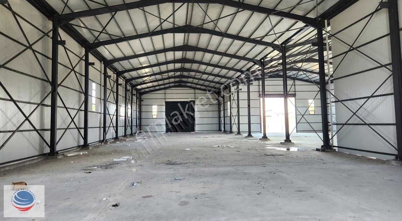 Pelitli Mh 1500m² 400 Kwa Trafolu Doğalgazlı Ruhsatlı Kdvli