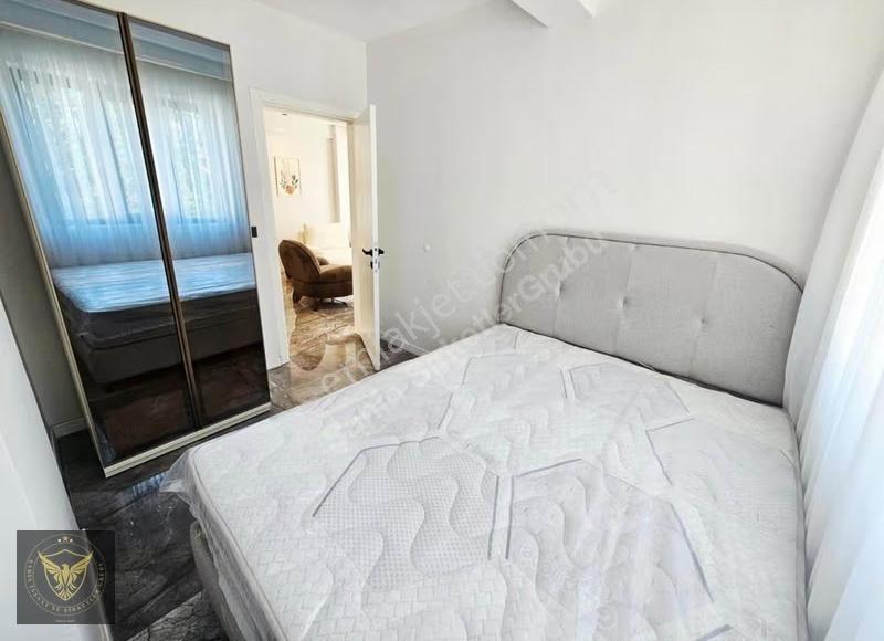 Esenyurt Barbaros Hayrettin Mh.metrobüse Komşu Eşyalı 1+1 Daire - Görsel 4