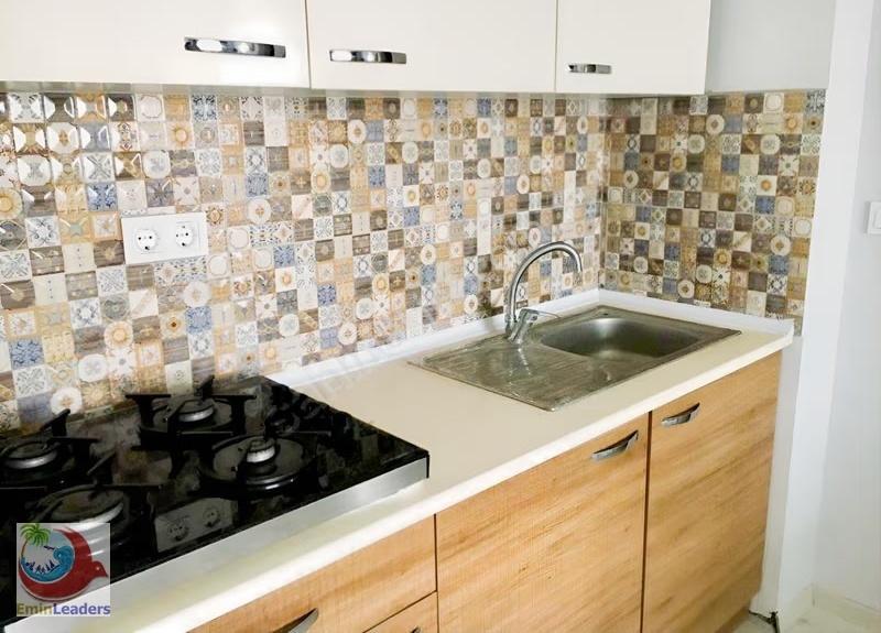 Gazi Mah. 1+1 Eşyalı Site İçinde +açık Otopark - Görsel 16