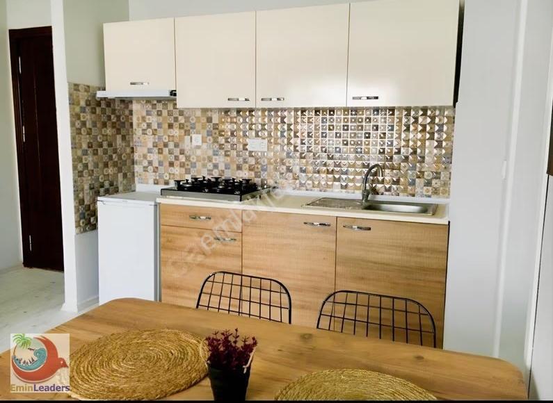Gazi Mah. 1+1 Eşyalı Site İçinde +açık Otopark - Görsel 5
