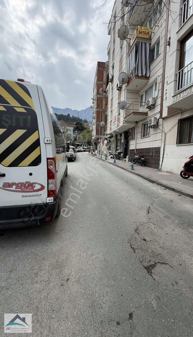 Ege Mahallesi Süper Mevkii'de Kiralık Geniş Daire - Görsel 10