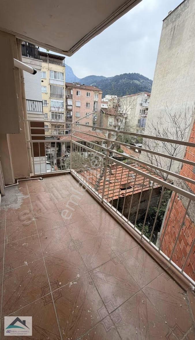 Ege Mahallesi Süper Mevkii'de Kiralık Geniş Daire - Görsel 20