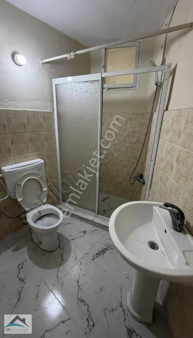 Ege Mahallesi Süper Mevkii'de Kiralık Geniş Daire - Görsel 9