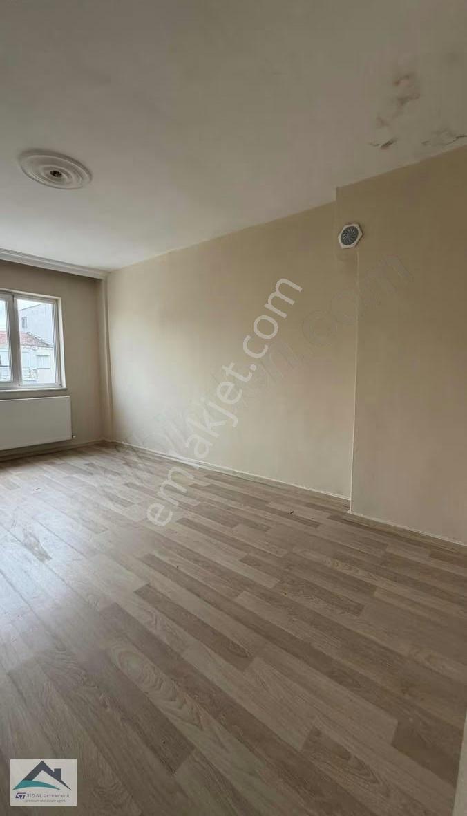 Ege Mahallesi Süper Mevkii'de Kiralık Geniş Daire - Görsel 6