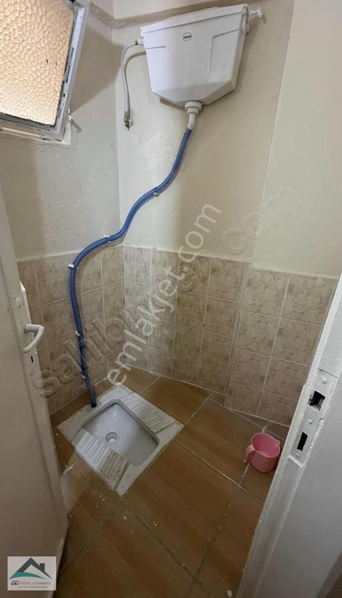Ege Mahallesi Süper Mevkii'de Kiralık Geniş Daire - Görsel 2