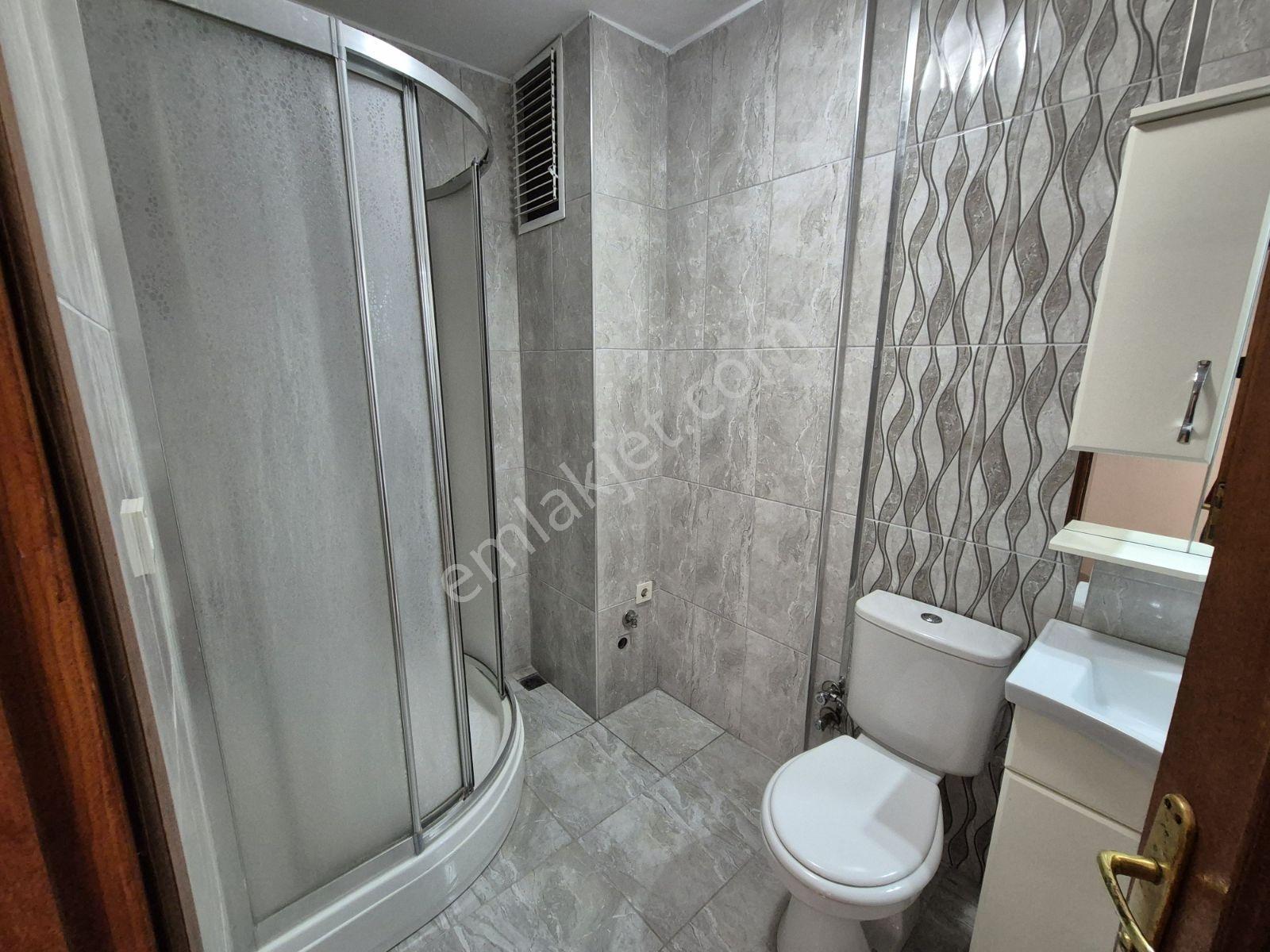 Dikilitaşta Tadilatlı Bakımlı Boş Ara Kat 2+1 Satılık Daire - Görsel 8