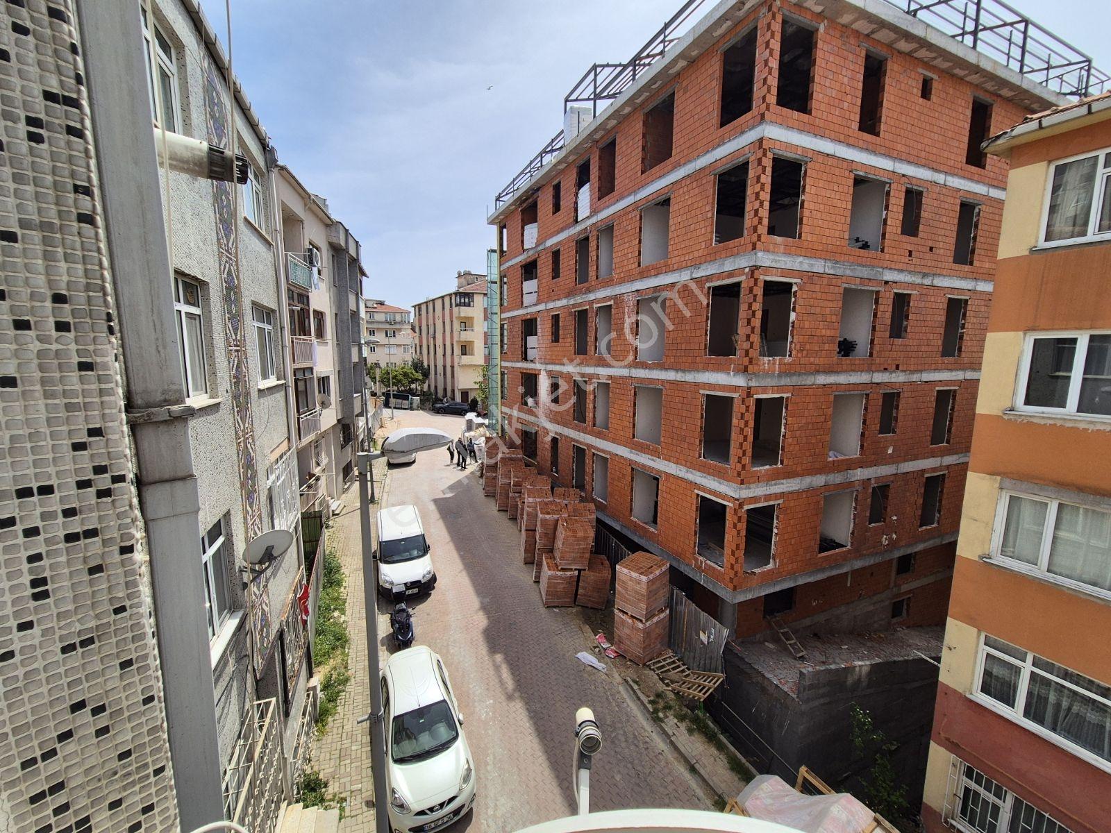 Dikilitaşta Tadilatlı Bakımlı Boş Ara Kat 2+1 Satılık Daire - Görsel 12