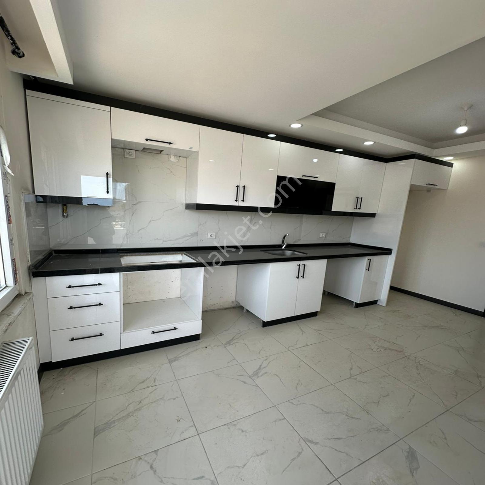 Fevzipaşa Mh Yüksek Kredili C30 Beton-karasıvalı Lüks 3+1 Daire - Görsel 10