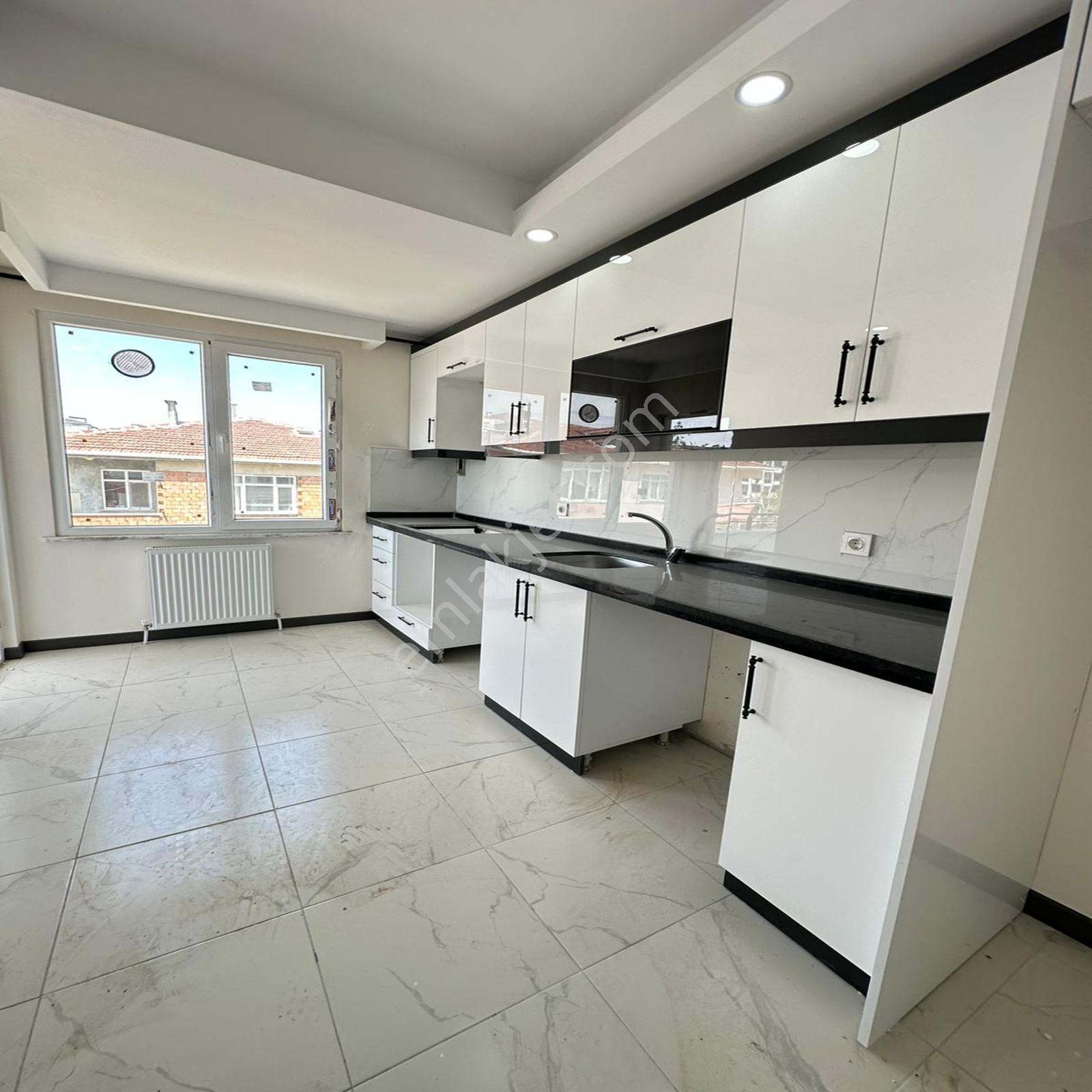 Fevzipaşa Mh Yüksek Kredili C30 Beton-karasıvalı Lüks 3+1 Daire - Görsel 19