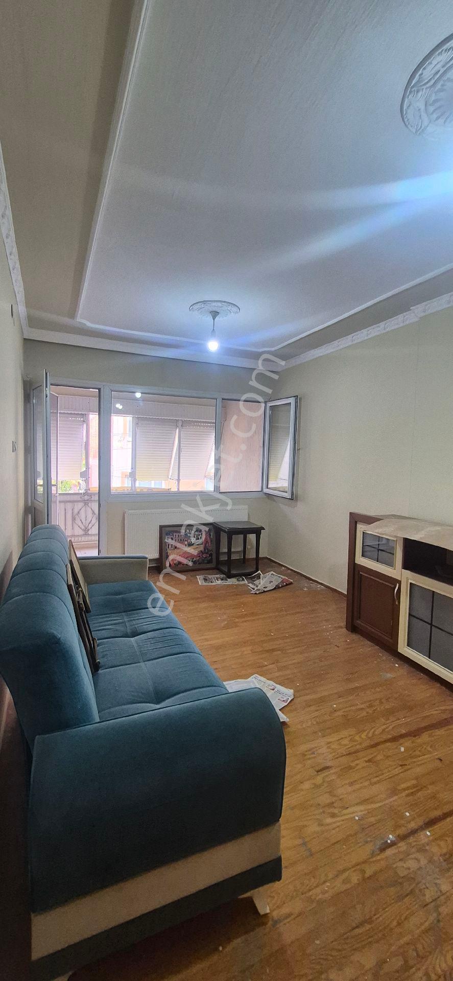Bornova Pınarbaşında 2+1 Satılık Daire . - Görsel 19
