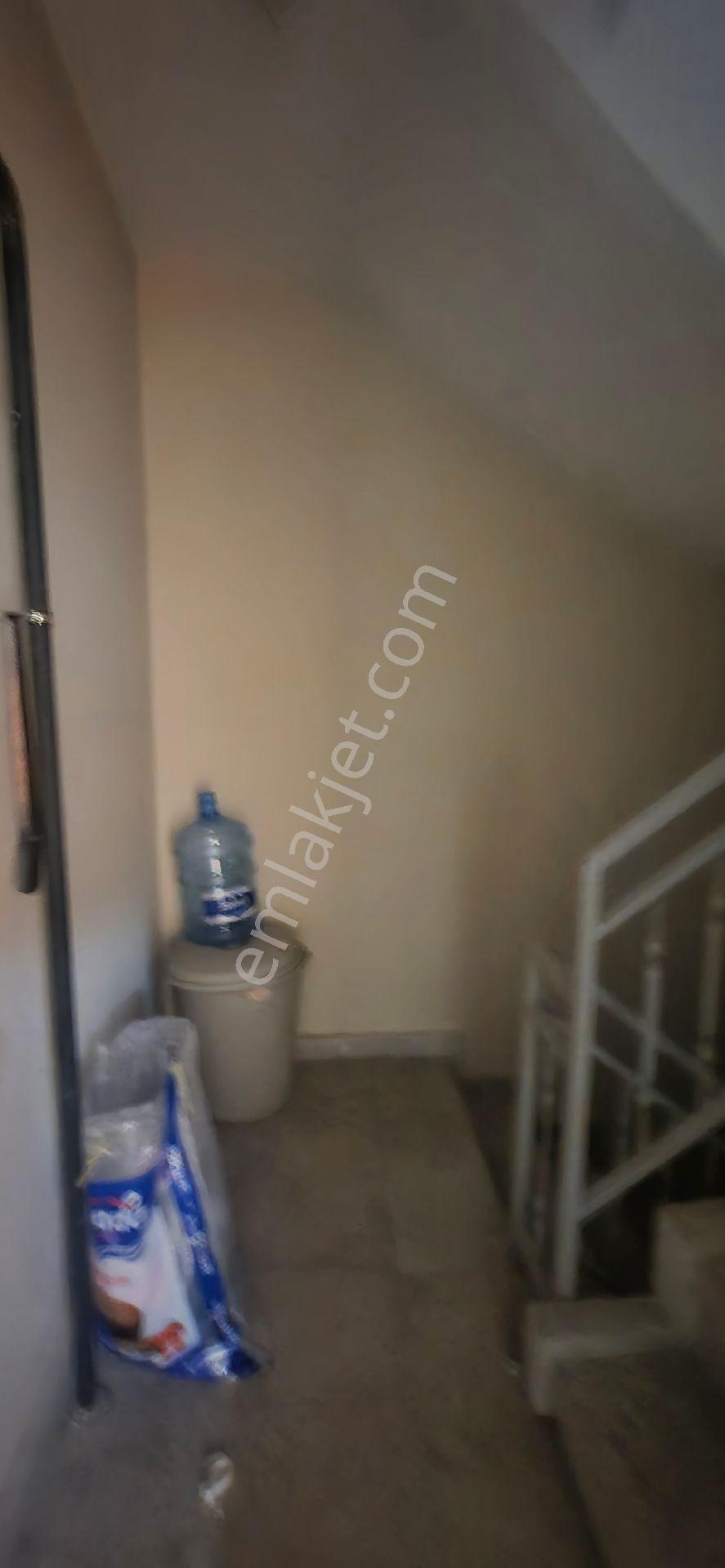 Bornova Pınarbaşında 2+1 Satılık Daire . - Görsel 5