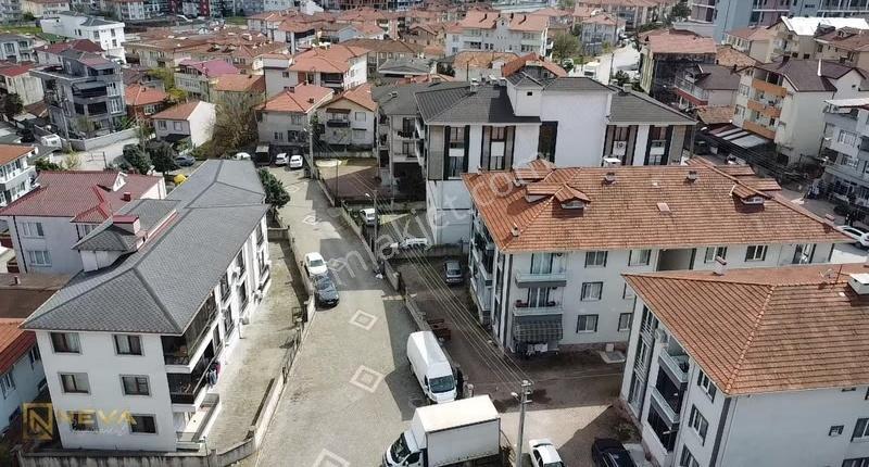 Erenler Bağlar Mah'de Asansörlü 3 Kat Köşe Daire - Görsel 35