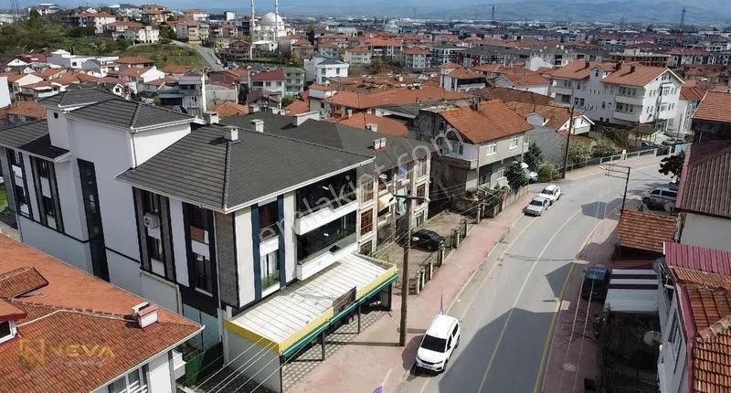 Erenler Bağlar Mah'de Asansörlü 3 Kat Köşe Daire - Görsel 30