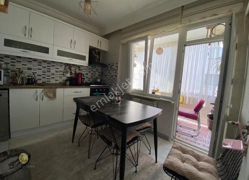 Kemalettin Mah.de 2+1 120m² Masrafsız Asansörlü Fırsat Dairemiz - Görsel 2