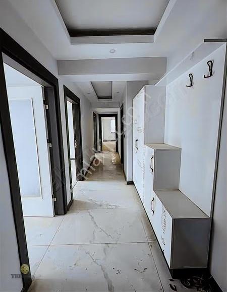Hatip Mah. De Havuzlu Güvenlikli Site İçi 2+1 110m² Lüx Daire - Görsel 3