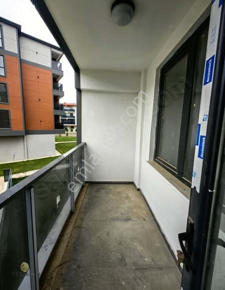 Hatip Mah. De Havuzlu Güvenlikli Site İçi 2+1 110m² Lüx Daire - Görsel 19