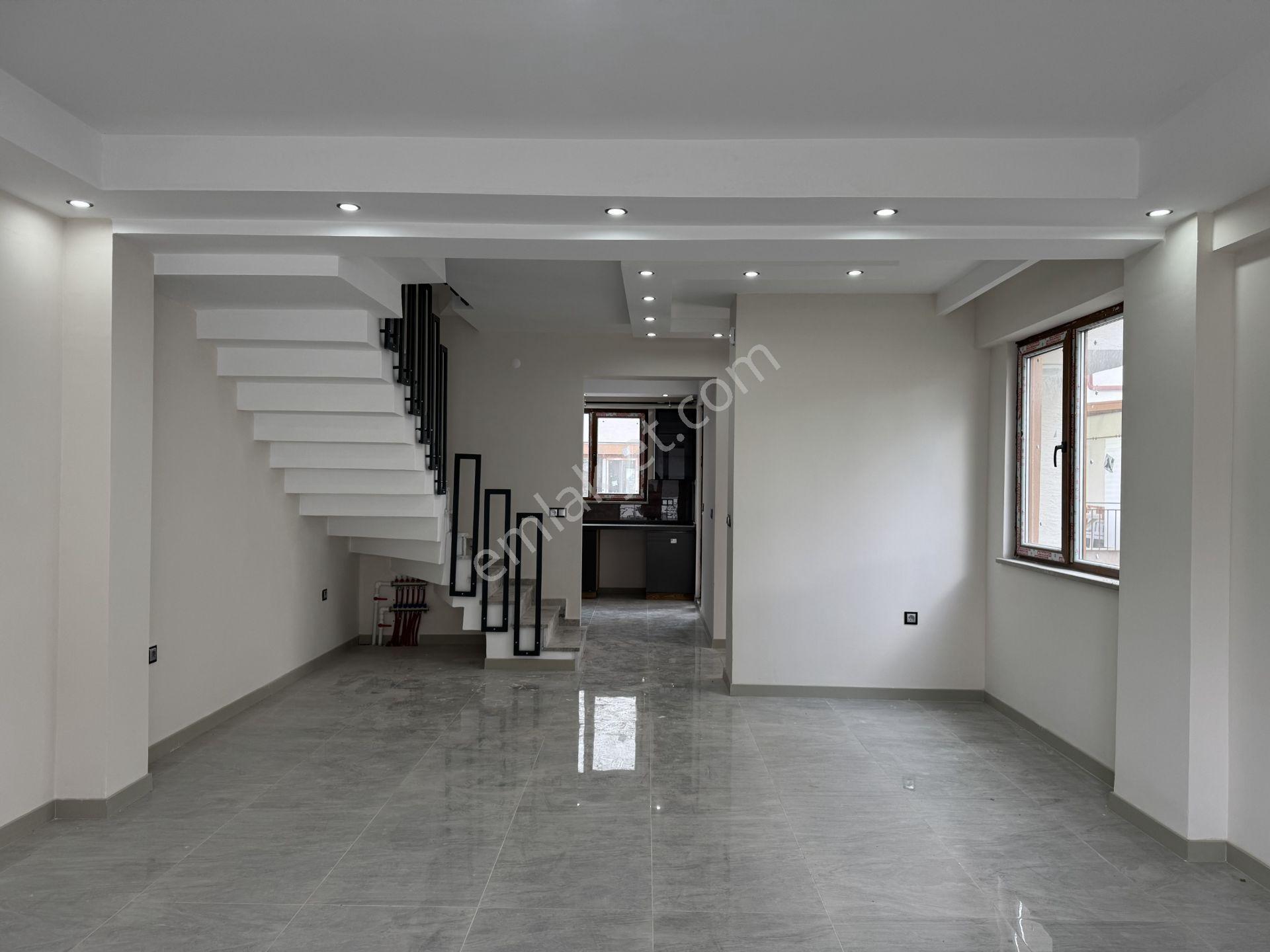Şirintepe Kalafat Yolunda Deniz İnşaat Güvencesiyle Lüks 4+1 İkiz Villa - Görsel 8