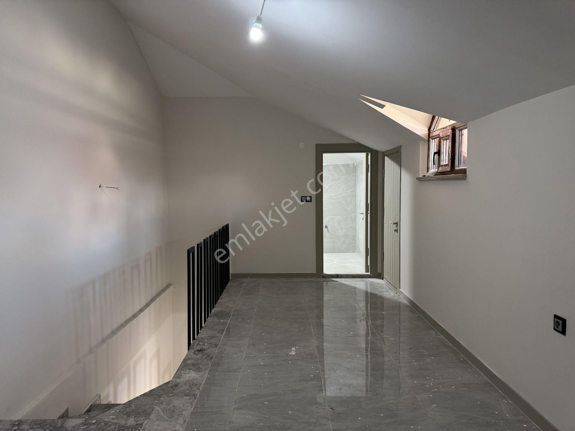 Şirintepe Kalafat Yolunda Deniz İnşaat Güvencesiyle Lüks 4+1 İkiz Villa - Görsel 31