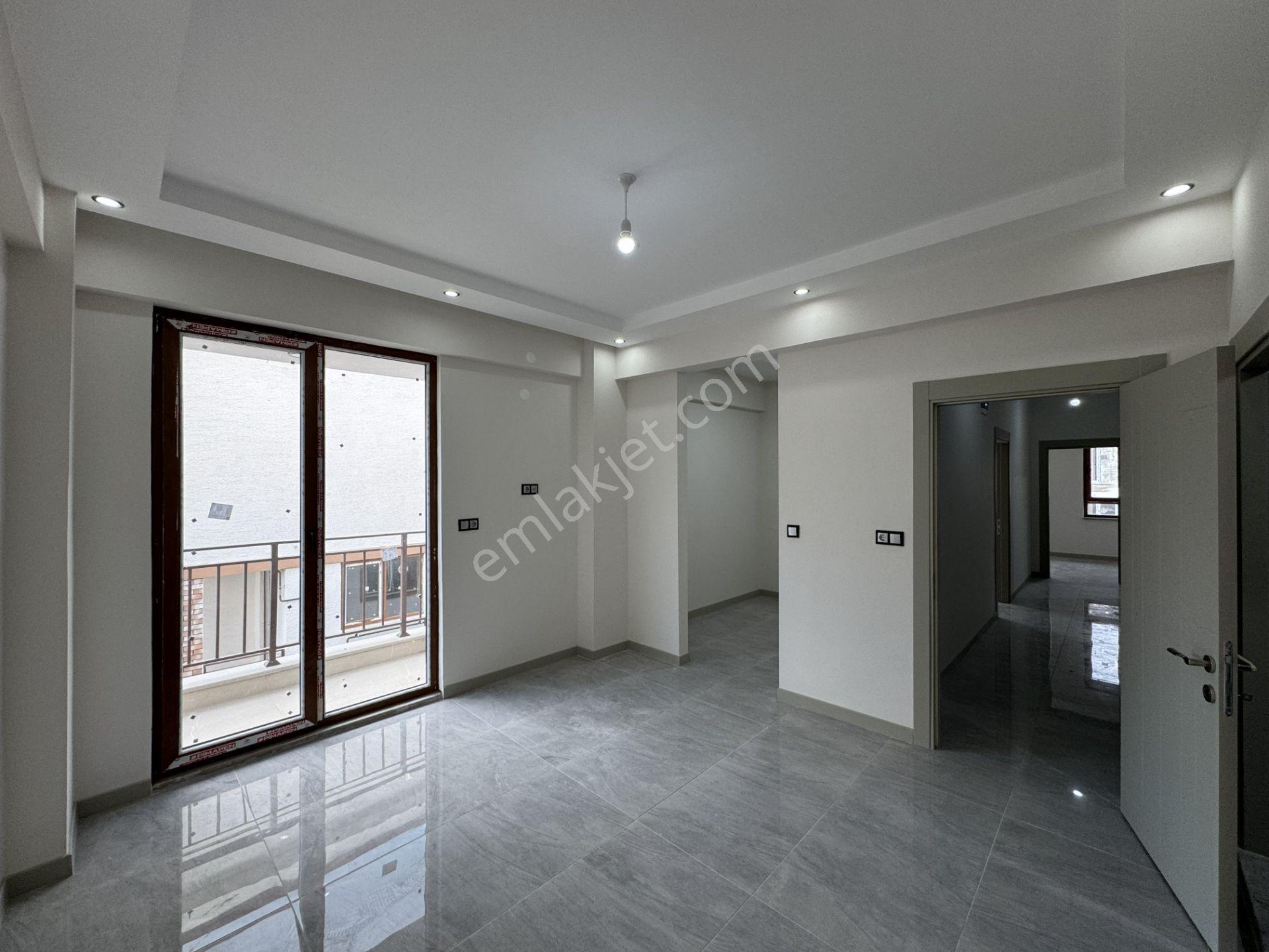 Şirintepe Kalafat Yolunda Deniz İnşaat Güvencesiyle Lüks 4+1 İkiz Villa - Görsel 22
