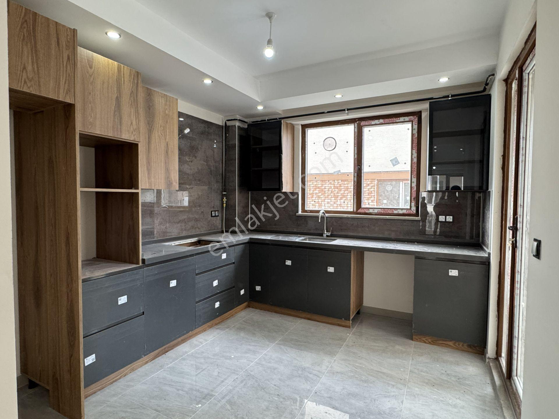 Şirintepe Kalafat Yolunda Deniz İnşaat Güvencesiyle Lüks 4+1 İkiz Villa - Görsel 11