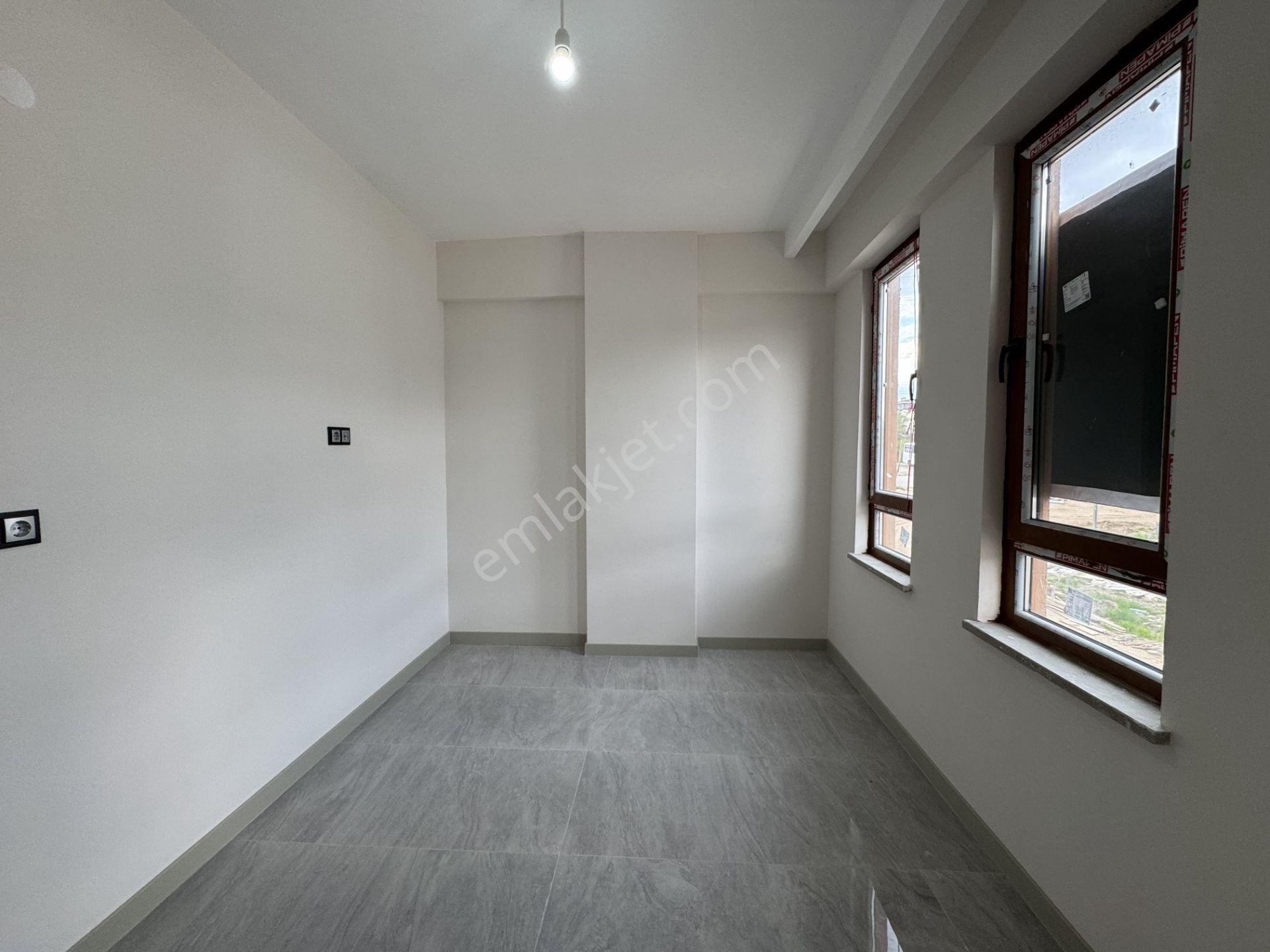 Şirintepe Kalafat Yolunda Deniz İnşaat Güvencesiyle Lüks 4+1 İkiz Villa - Görsel 24