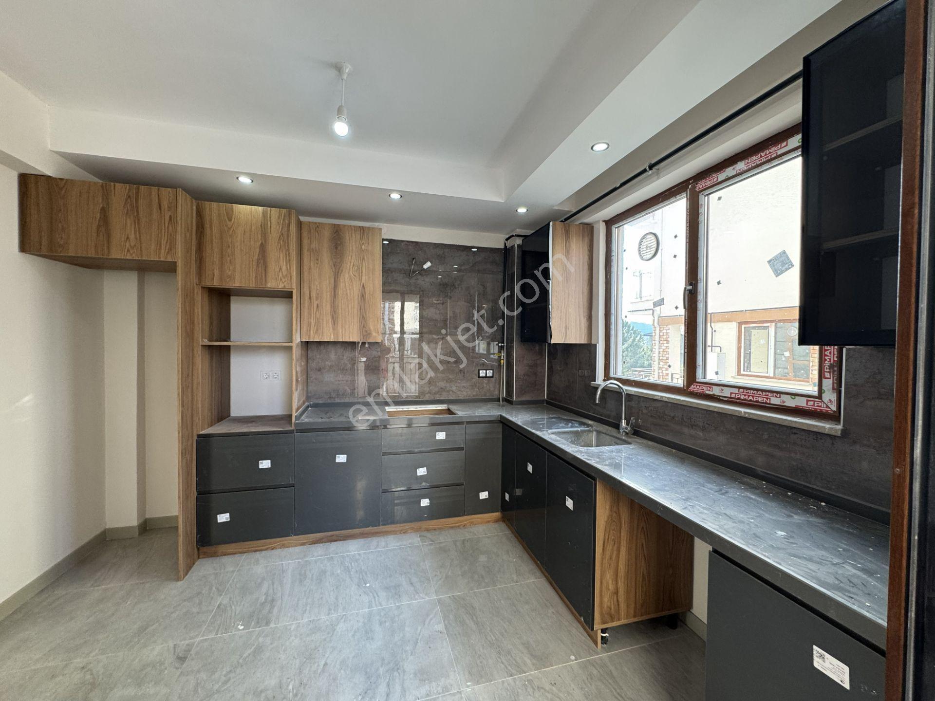 Şirintepe Kalafat Yolunda Deniz İnşaat Güvencesiyle Lüks 4+1 İkiz Villa - Görsel 13