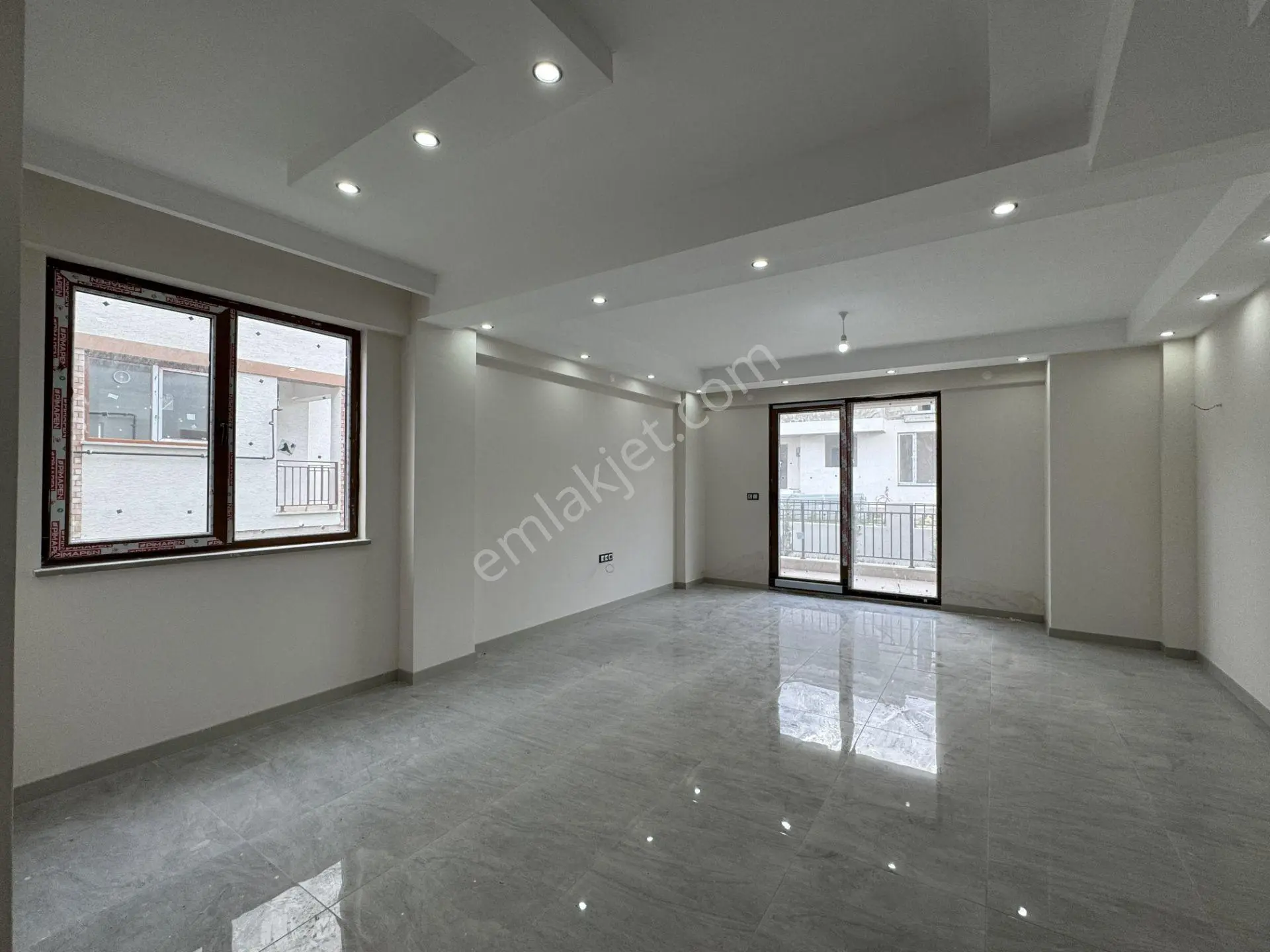 Şirintepe Kalafat Yolunda Deniz İnşaat Güvencesiyle Lüks 4+1 İkiz Villa - Görsel 4