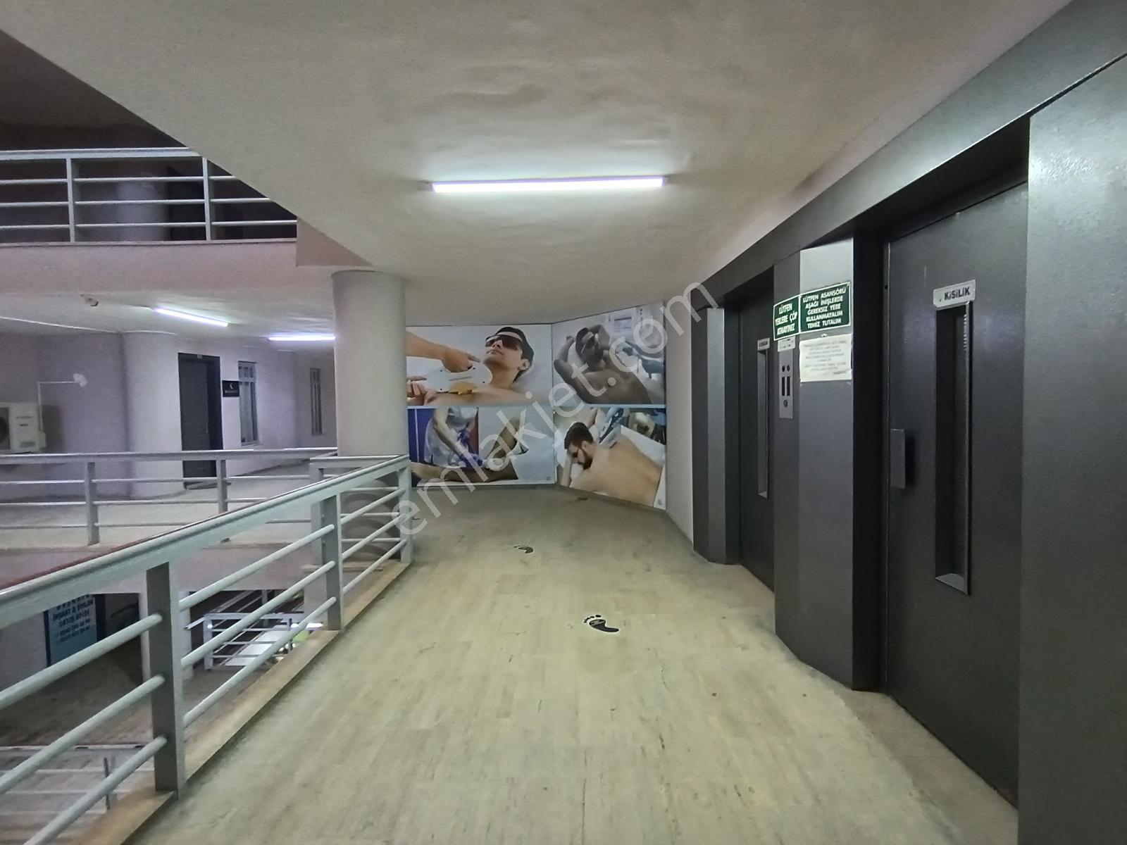 Söke İstasyon Cad. Graand Bazaar'da 38 M2 Kiralık Büro & Ofis - Görsel 5