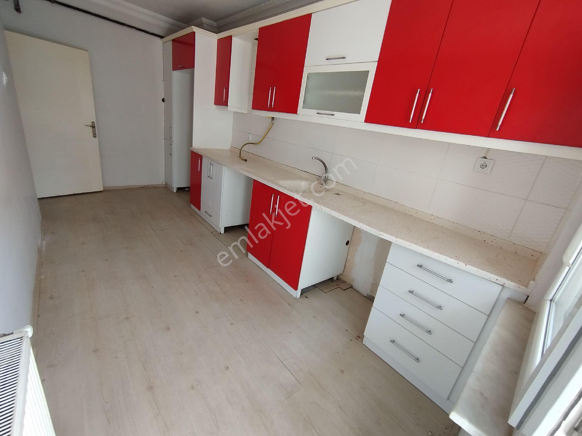 Yeski Emlâk İnşaattan Kiralık 3+1 Yeni - Görsel 4