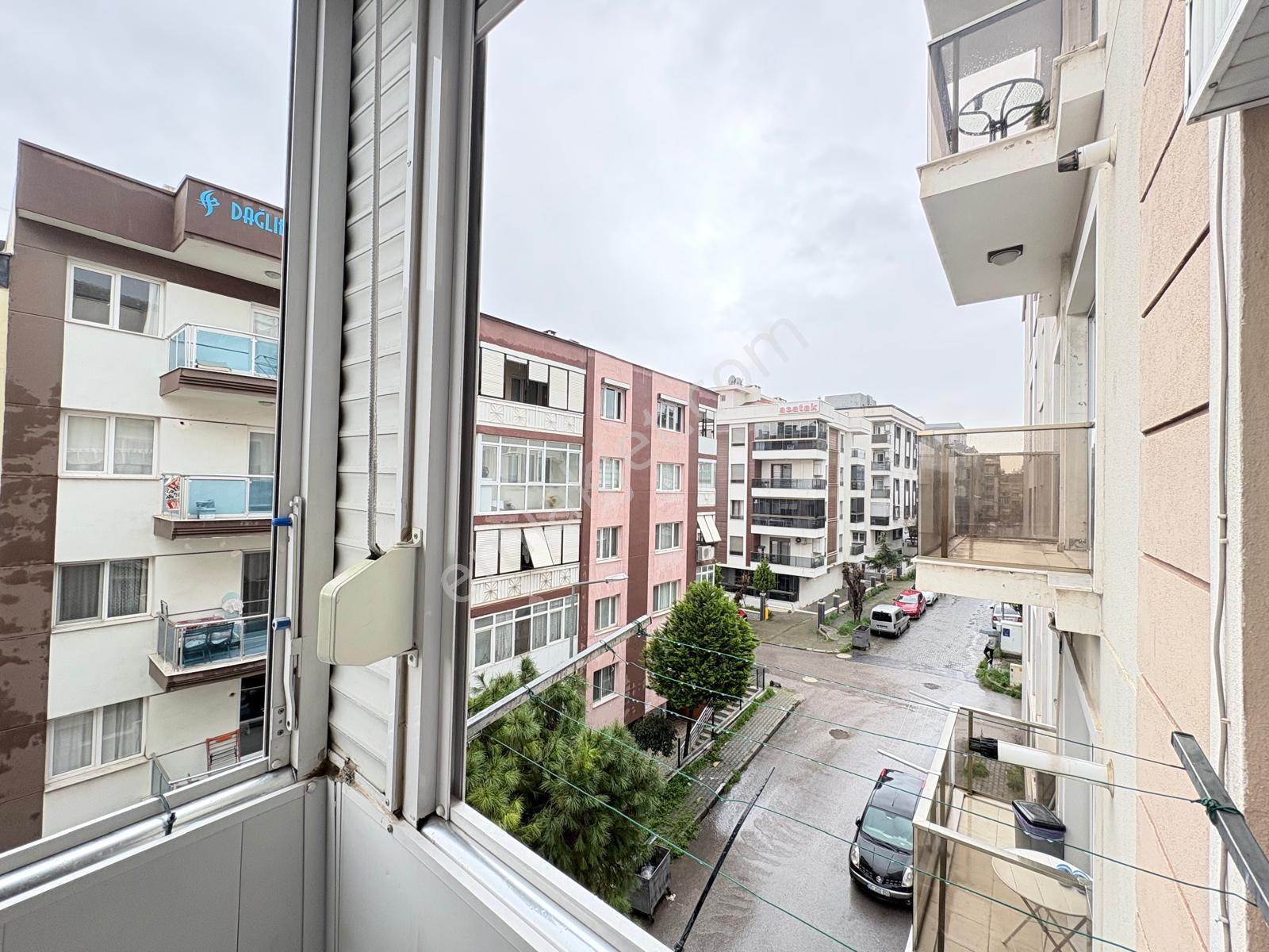Bornova Erzenede 2 Cepheli, 2+1, Ara Kat, Asansörlü Satılık ! - Görsel 15