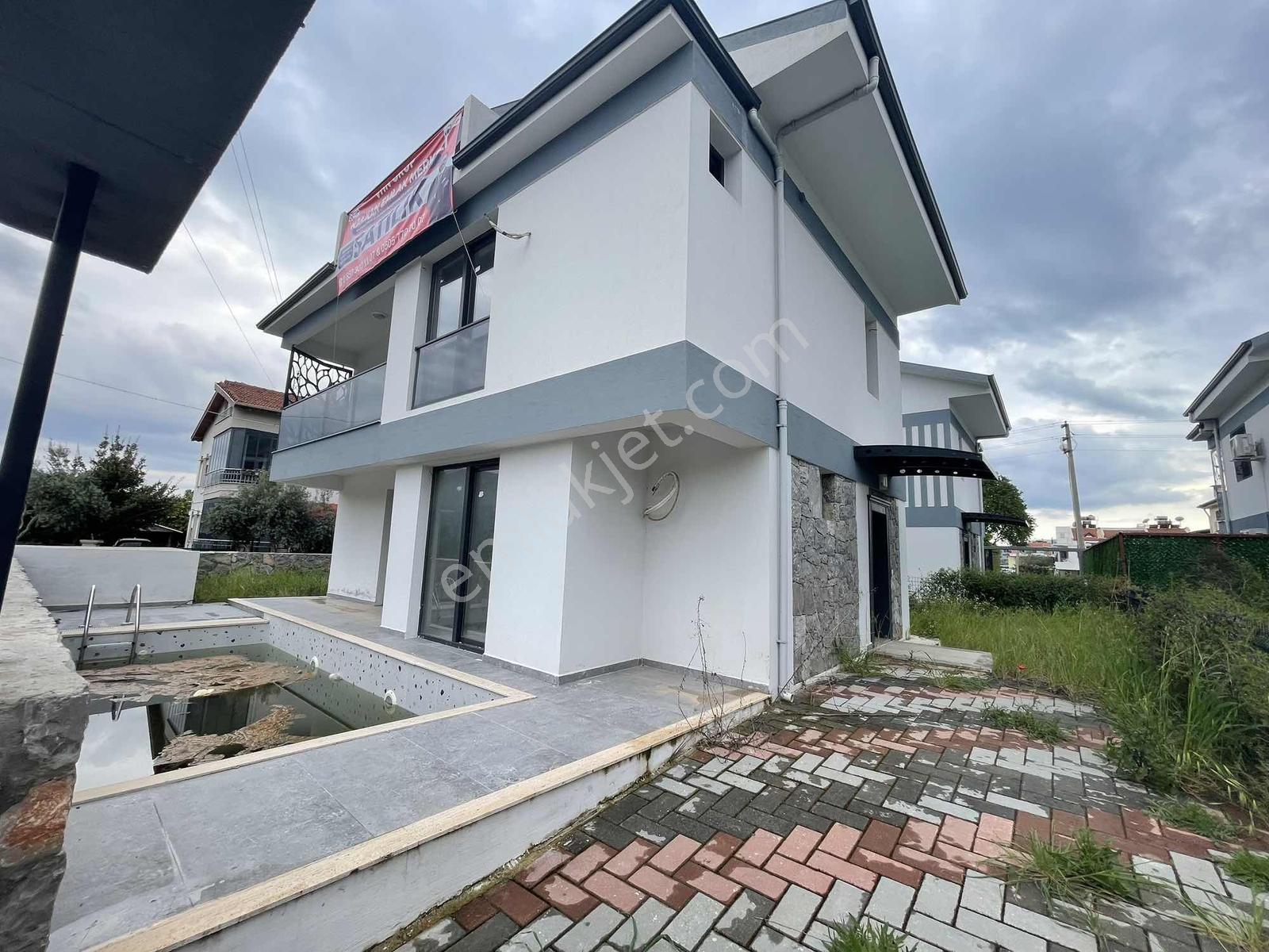 Fethiye Karagedik (4+1) Tripleks Köşe Parsel Villa - Görsel 4