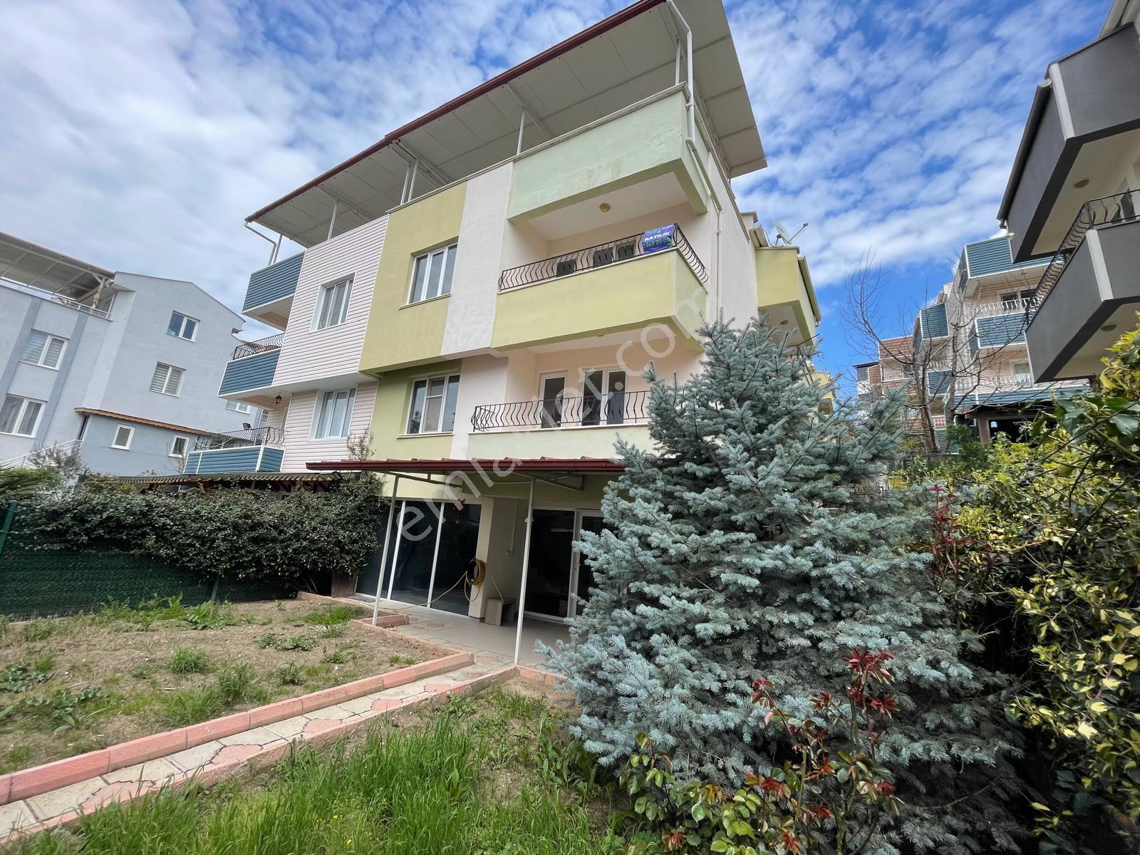 Rookz Balşehir Den Karesi Kuvayi Milliye Mah. Satılık Lüks 5+2 Tripleks Villa (araç Şarj Üniteli)