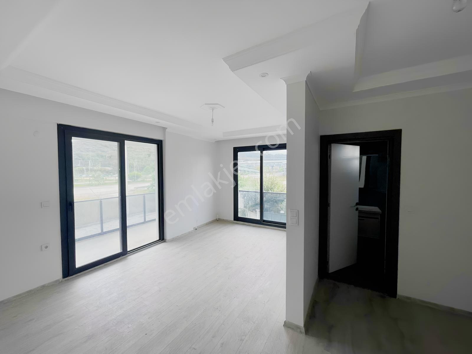 Fethiye Karagedik ( 4+1 ) Tripleks Villa Köşe Parsel Önü Park - Görsel 9