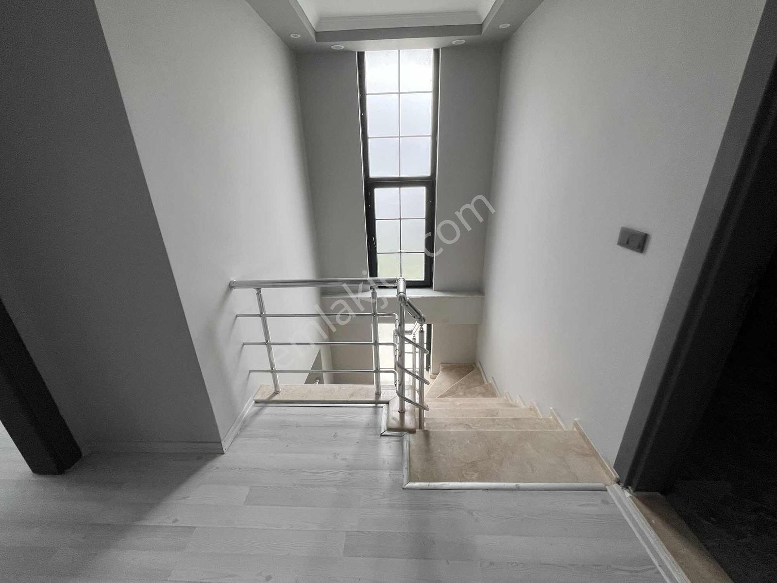 Dağlı gayrimenkul'den 4+1 Deniz Manzaralı Site İçi Fırsat Villa - Görsel 6