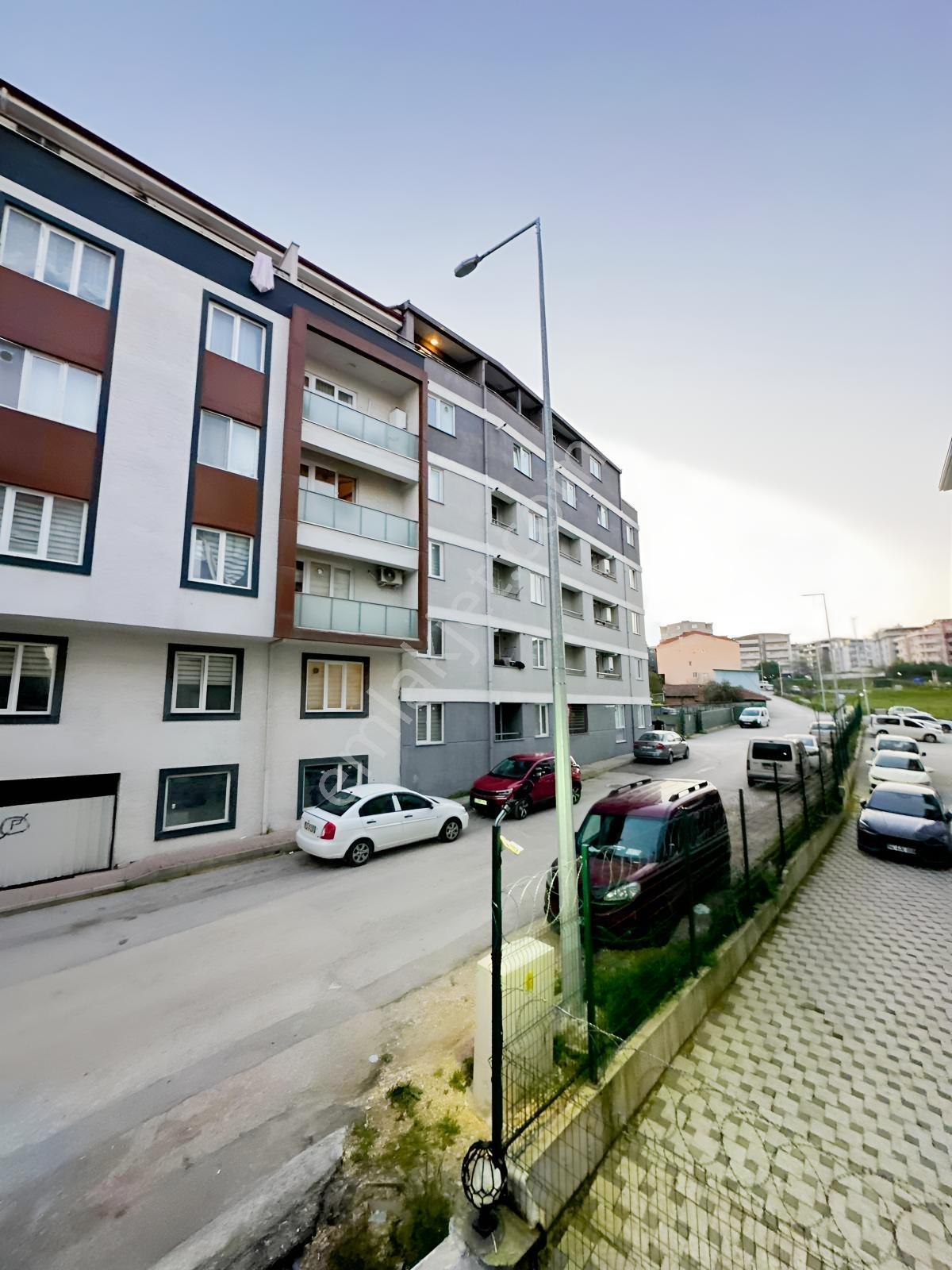Görükle Merkezi Konumda Eşyalı Satılık 2+1 Daire !!! - Görsel 19