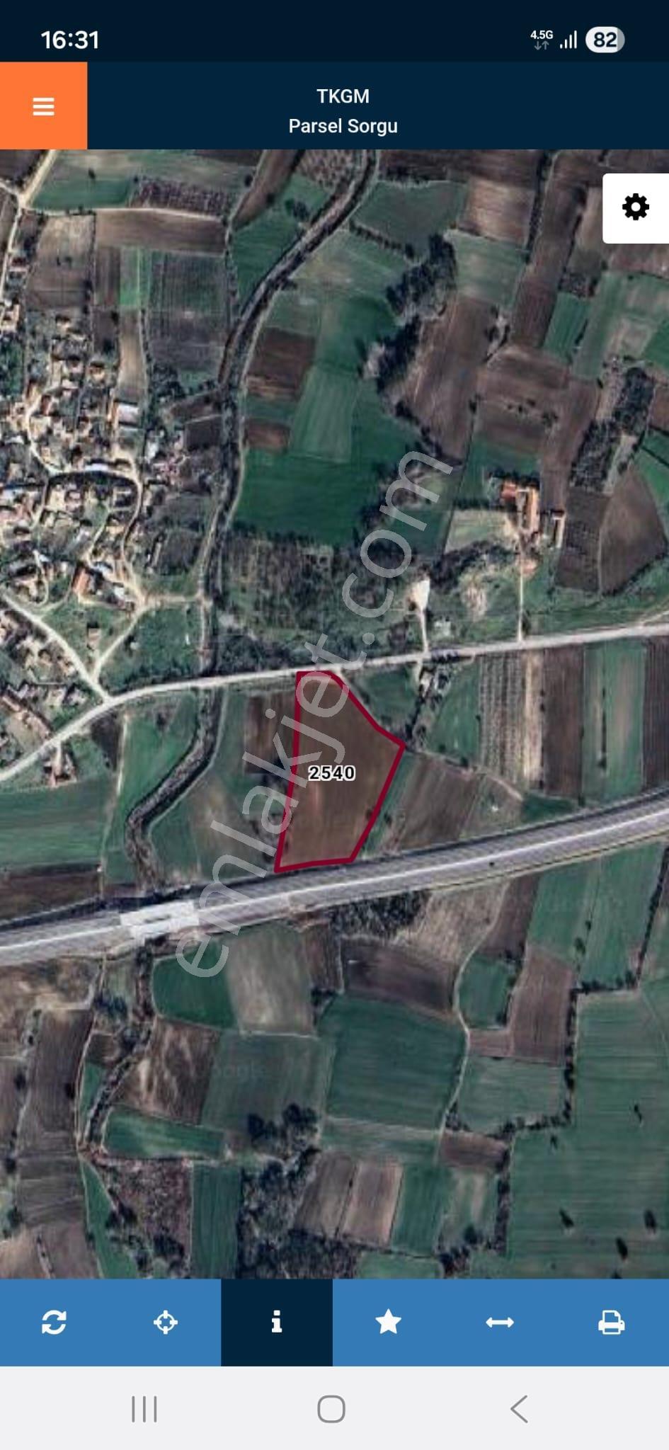 Kırklareli Ürünlü’de İmarın Dibinde 2 Yola Cephe Fırsat Tarla